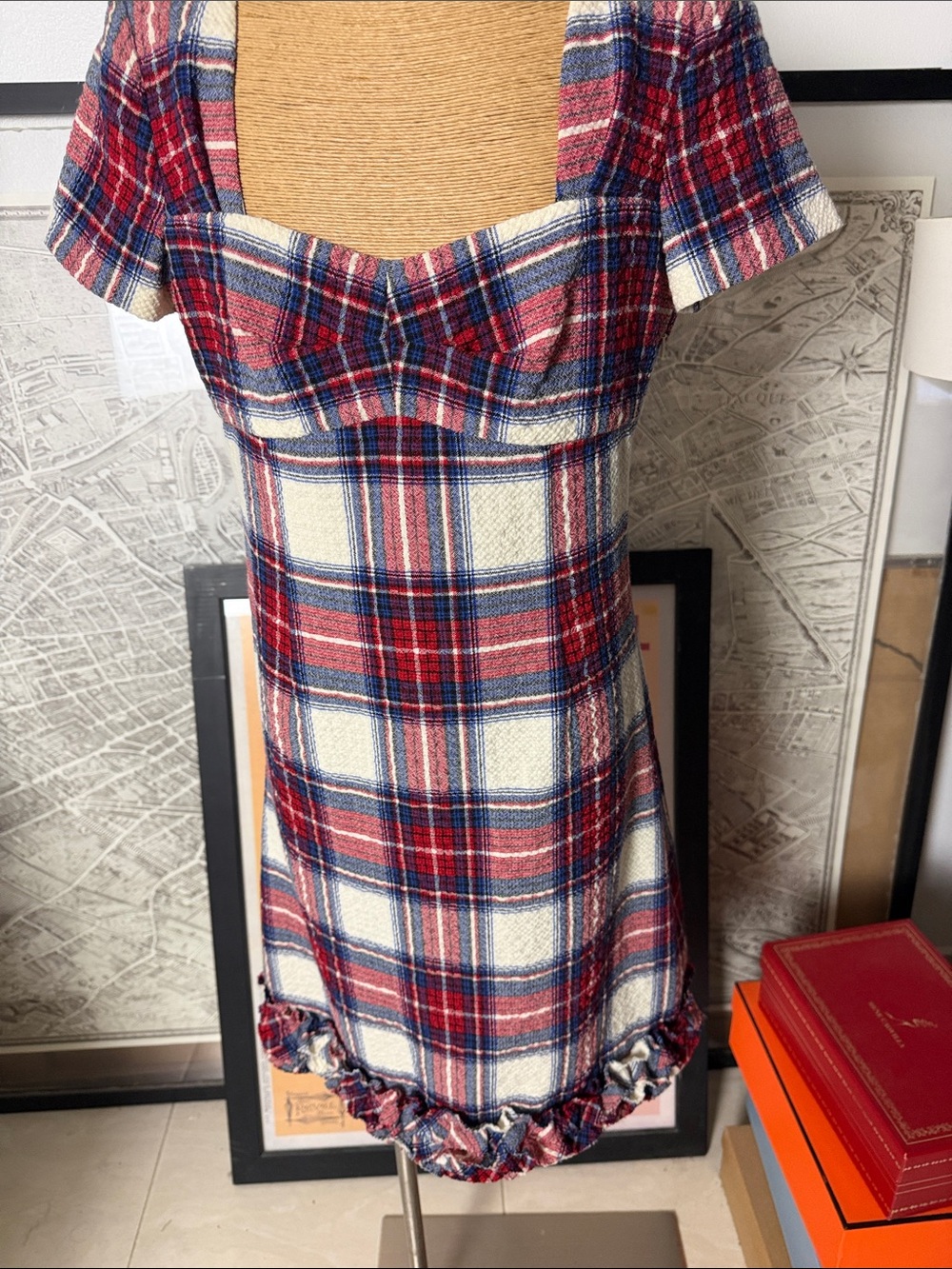 BOUTIQUE MOSCHINO Dress Size 6